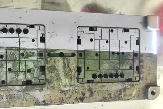 レーザー錆取り器の錆除去効率