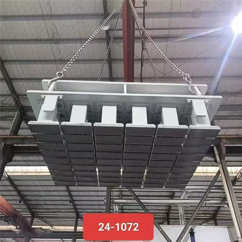 ブロック製造機用セメント中空ブロック金型